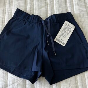 Lululemon On The Fly Shorts with Pockets | Size: 6 | Color: Navy | NWT